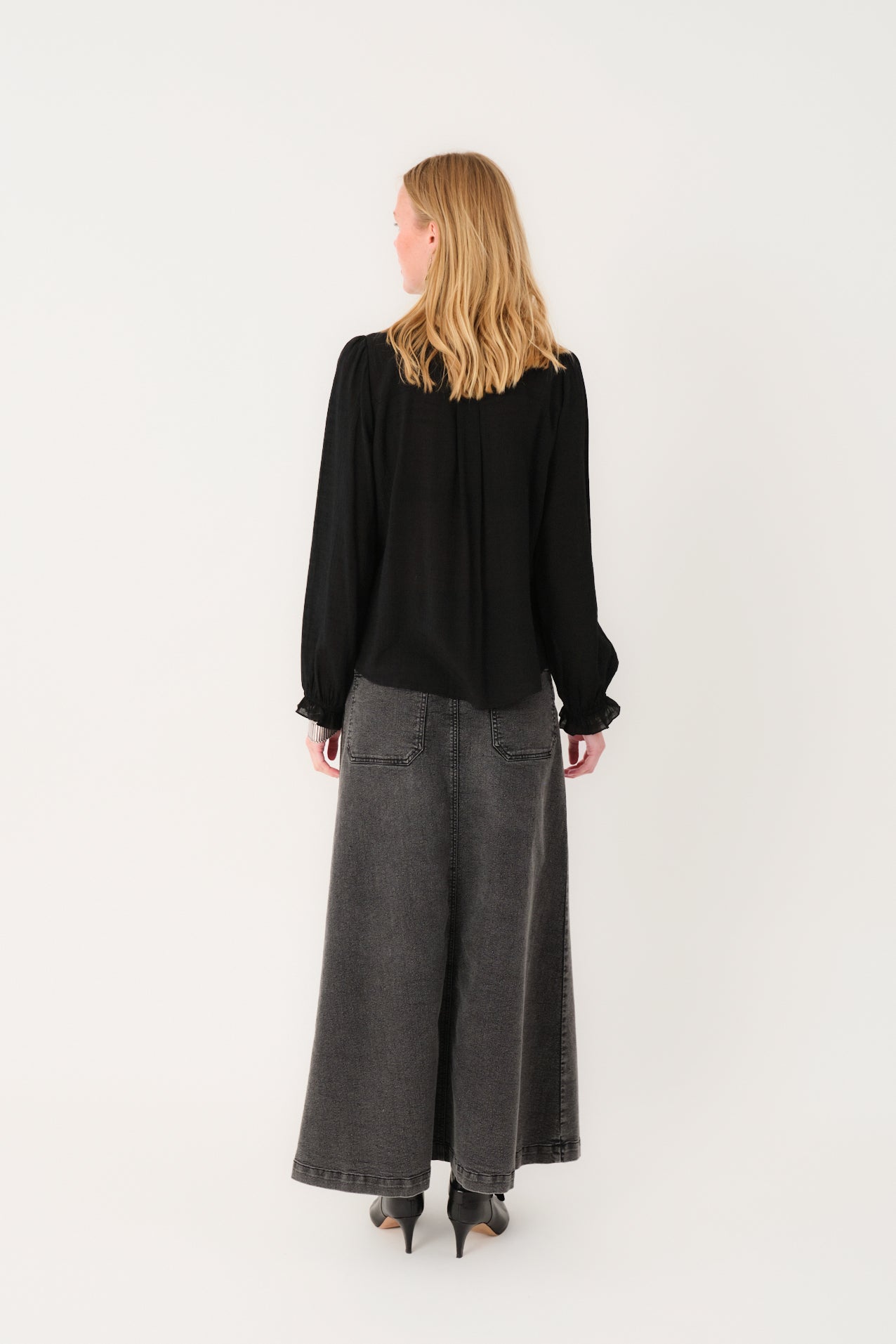 Lollys Laundry Areil Shirt Black