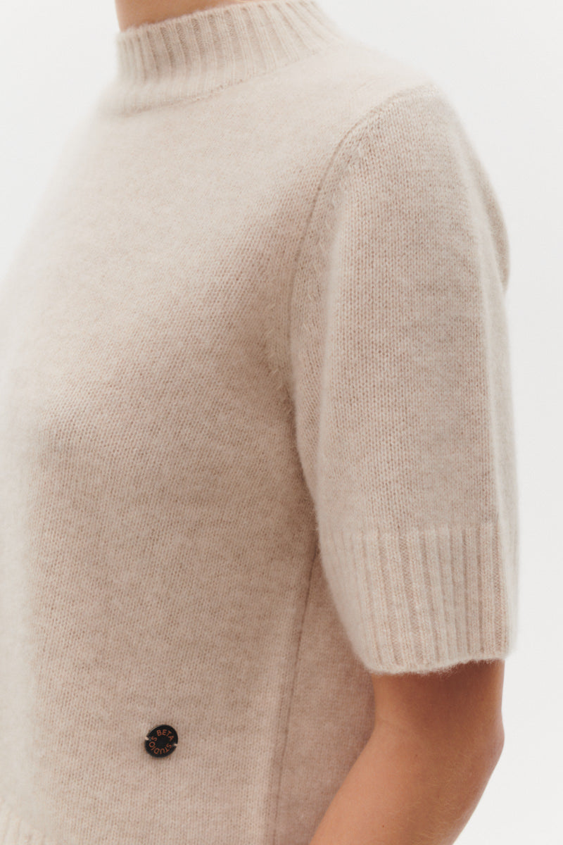 Beta Studios Mie Short Sleeve