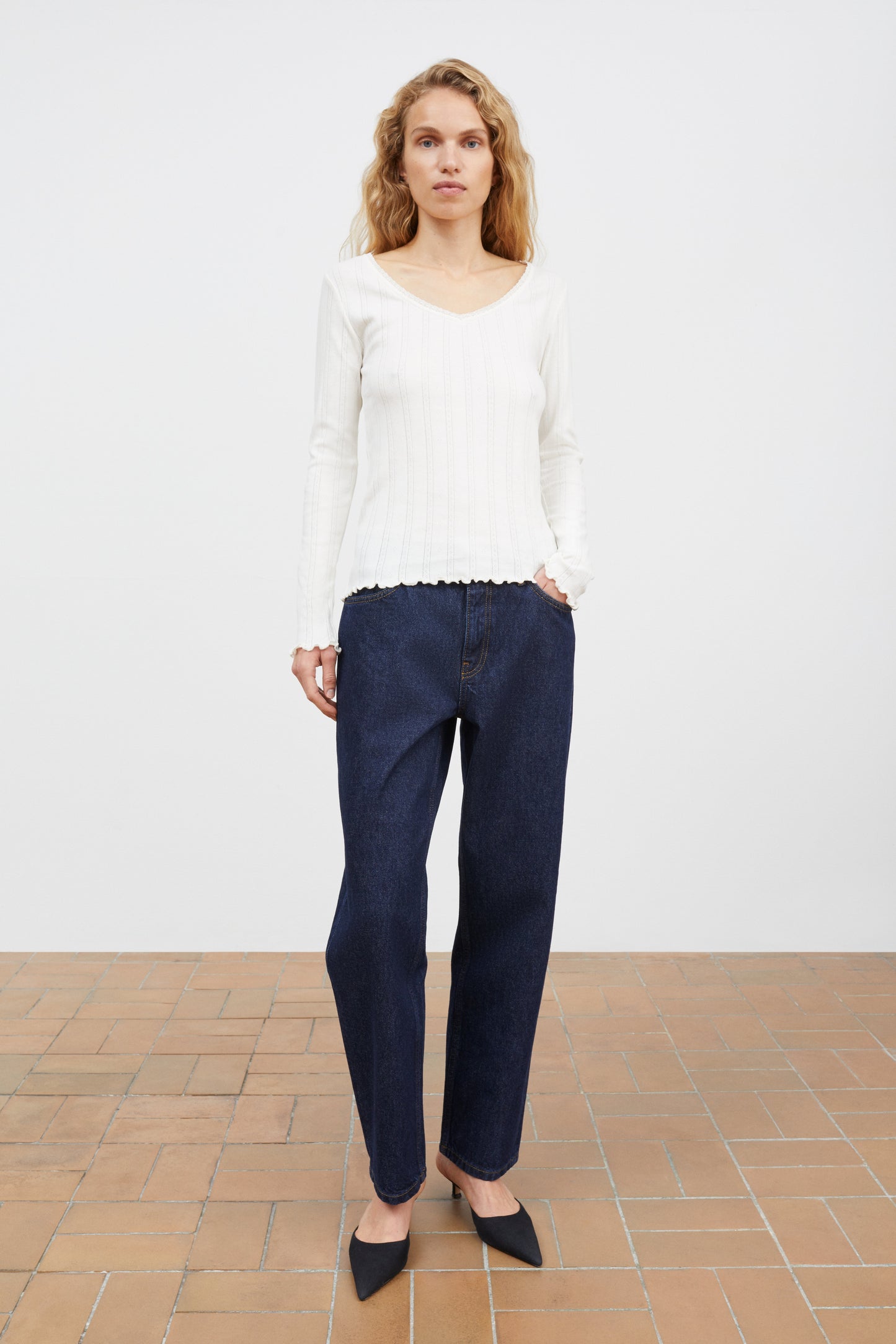 Skall Studio June V Blouse