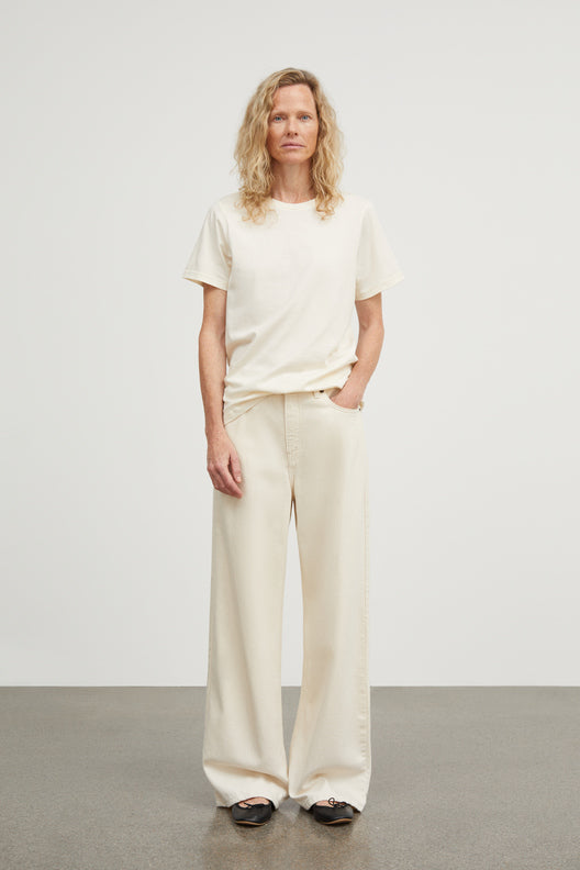 Skall Studio  Andy Tee - Light Cream